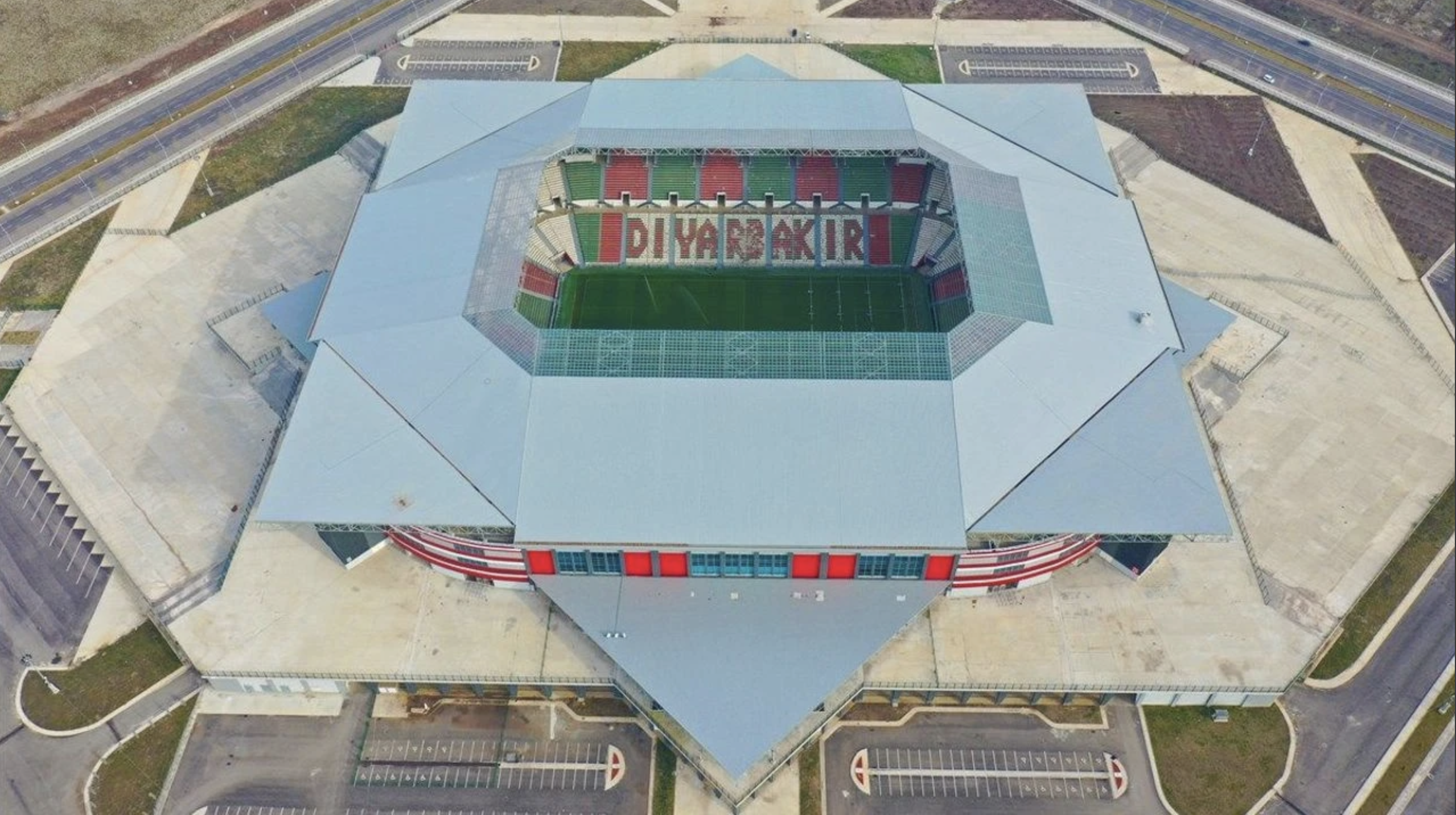 Stadion w Diyarbakır – 1